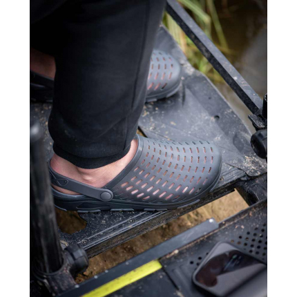 Matrix Clogs