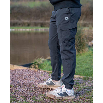 Matrix LW Cargo Trousers – Čierne