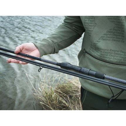 Delphin Prút CorsaBLACK NERO 3,9 m 3,5 lb 3-diel