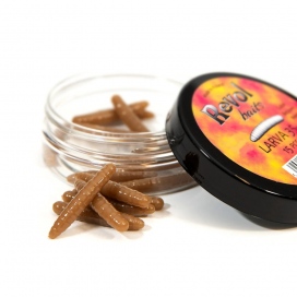 Revol Baits nástraha Larva 35mm príchuť syr-cesnak, farba béžová 15ks