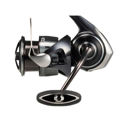 Daiwa Naviják 25 Ballistic HD LT 3000-CH
