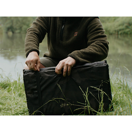 Delphin Podložka Pod Ryby CarpMAT BANX Camo 90 x 50 cm