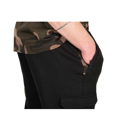 Fox Tepláky LW Black Camo Combat Joggers