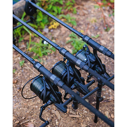 Fox Prut Horizon X4 Black 3,96 m (13ft) 4 lb 2 díl