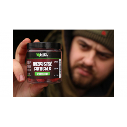 Nikl Rozpustné Criticals Boilie Strawberry 250 ml