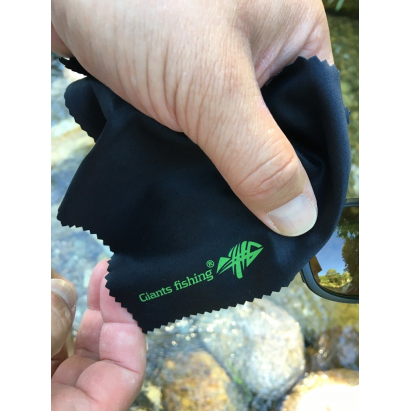 Giants Fishing Polarizačné okuliare Polarized Glasses Deluxe
