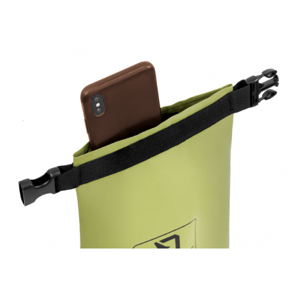 Delphin Puzdro Safe Case