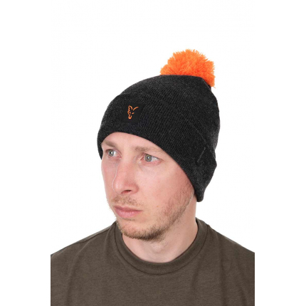 Collection Bobble Hat- B/O