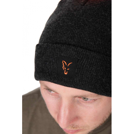 Collection Bobble Hat- B/O